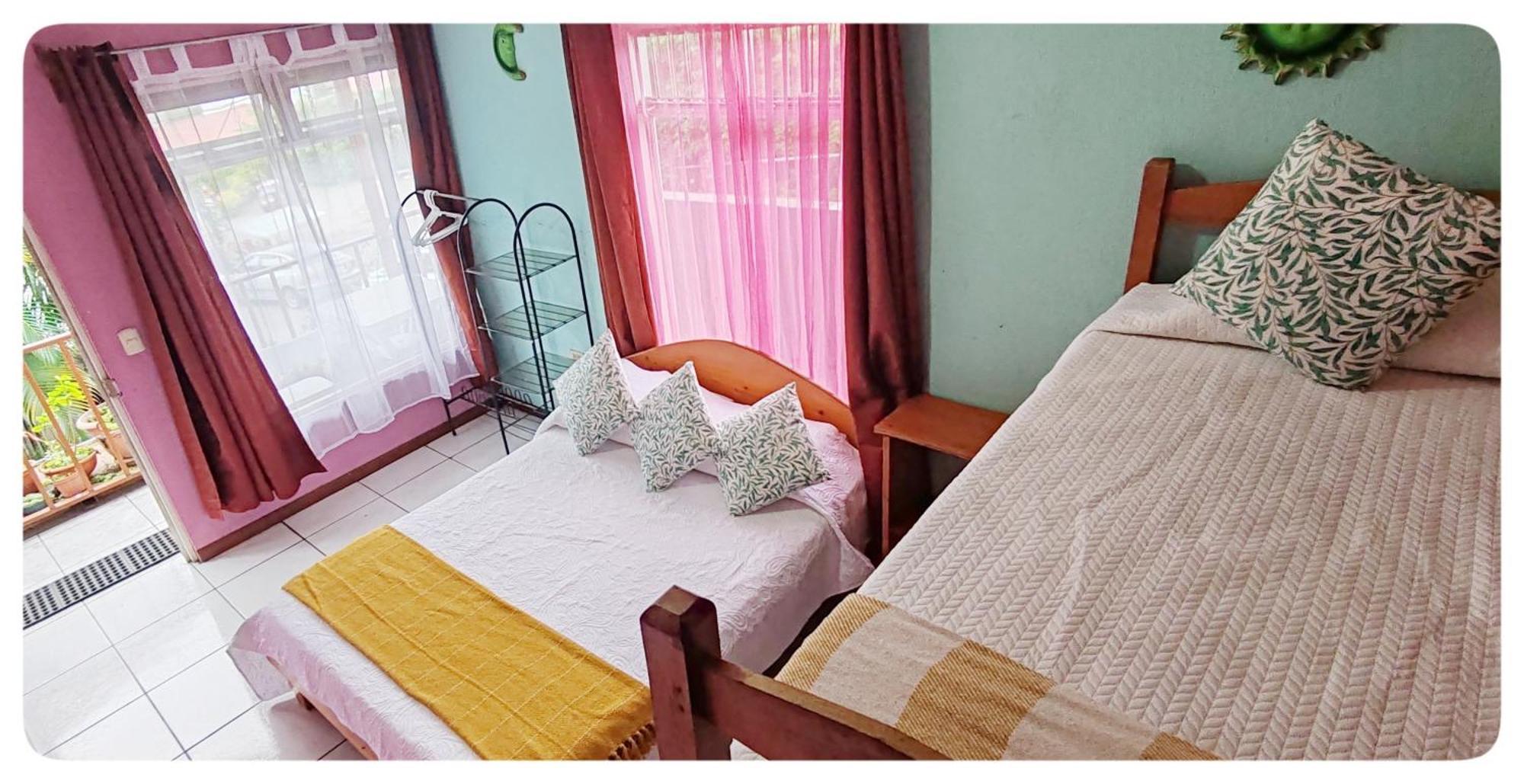 Hotel & Hostel Sloth Backpackers Monteverde Eksteriør bilde
